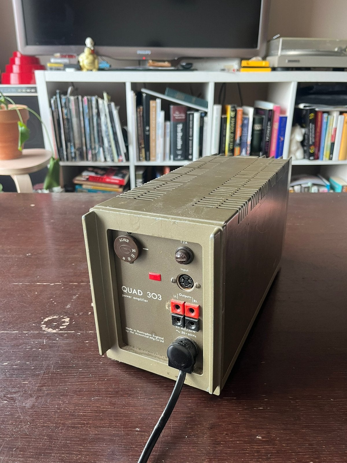 Quad 303 versterker, Gebruikt, 60 tot 120 watt, Stereo, Ophalen