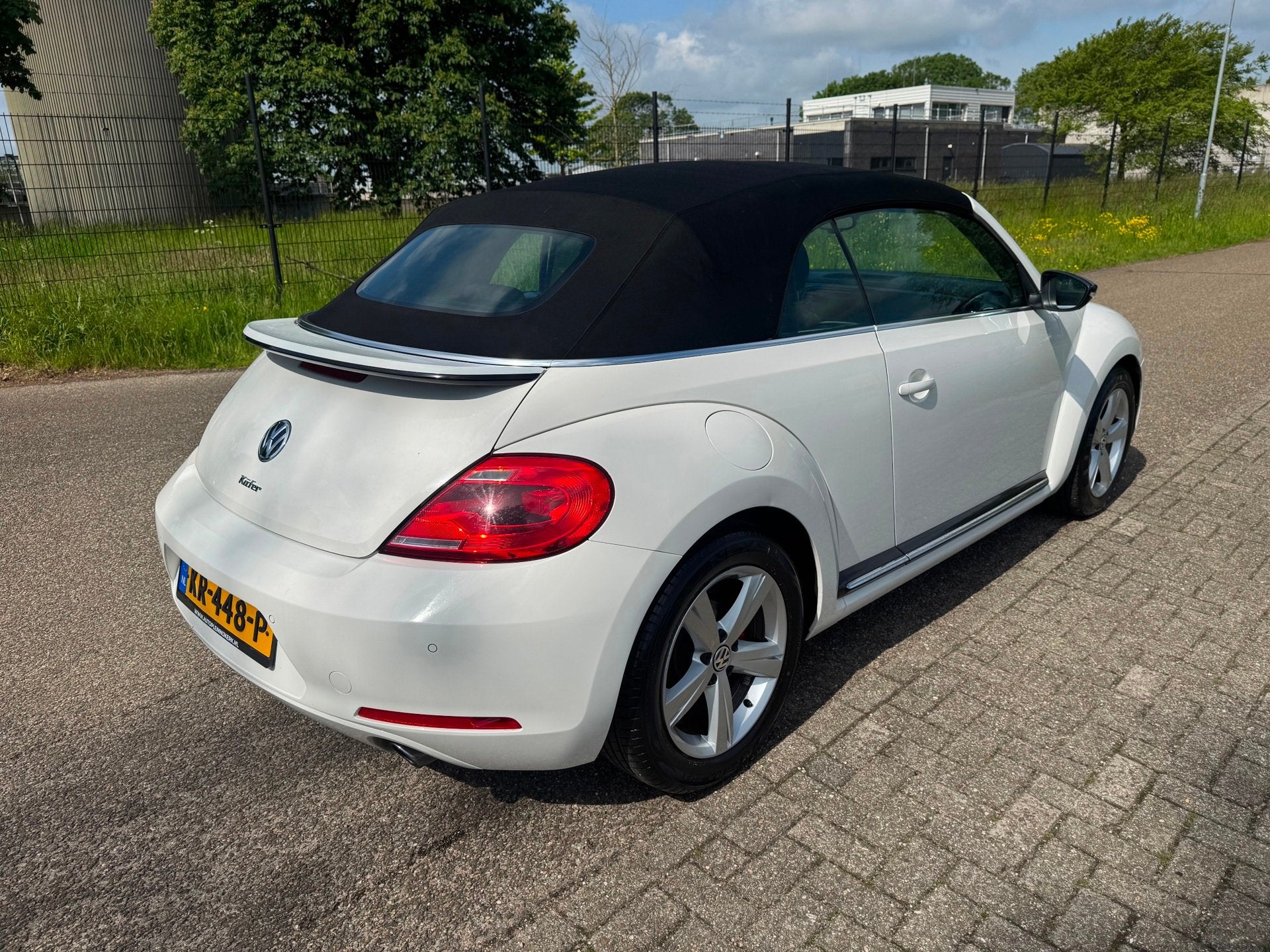Volkswagen Beetle Cabriolet 2.0 TSI 200PK Sport DSG Xenon El, Euro 5, Gebruikt, Beetle (Kever), 4 cilinders