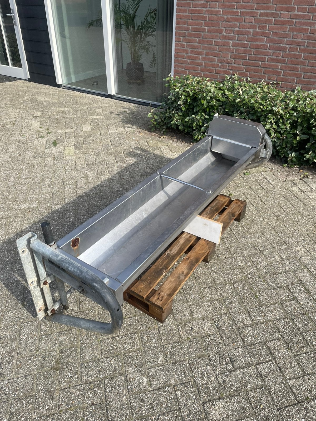 Suevia rvs kantelbare drinkbak, Ophalen of Verzenden, Vee
