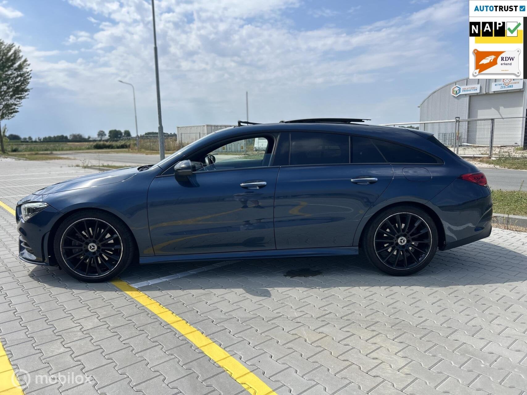 Mercedes CLA-klasse Shooting Brake 220 d AMG Line|PANO|, Auto's, CLA, Euro 6, Blauw, Diesel