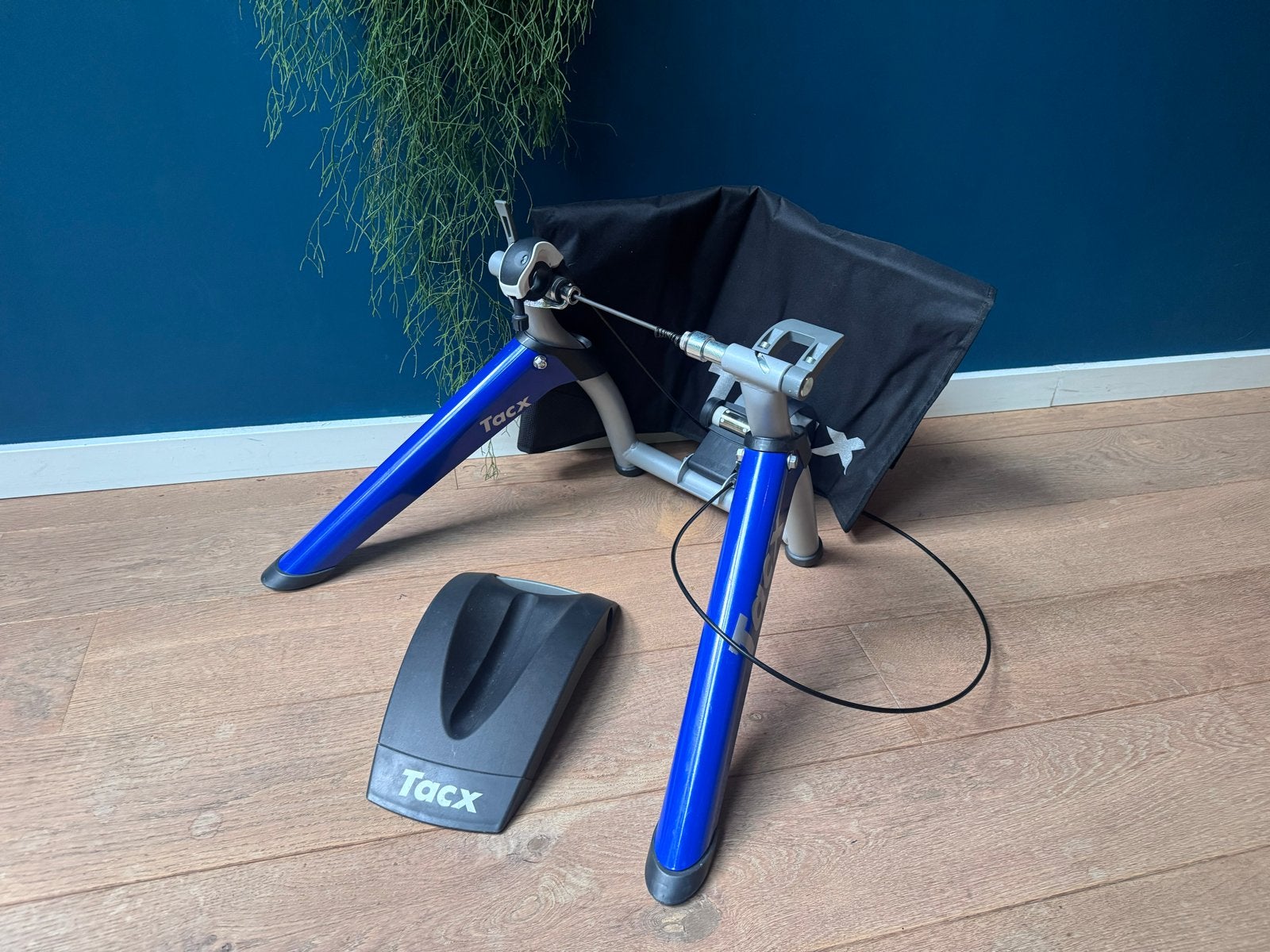 Tacx fietstrainer met zweetvanger en voorwielsteun, Ophalen, Gebruikt, Overige typen