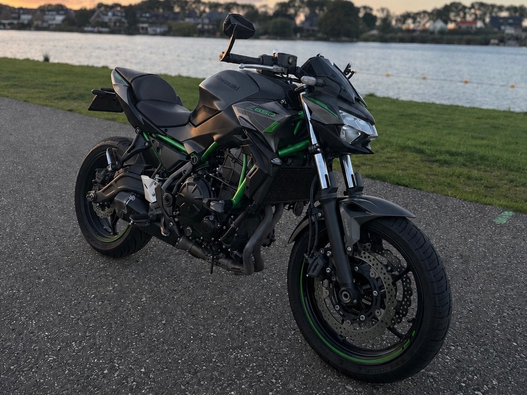 Kawasaki Z650 2024 A2 | 2e eigenaar |, 2 cilinders, 649 cc, Particulier, Minimaal motorrijbewijs A2