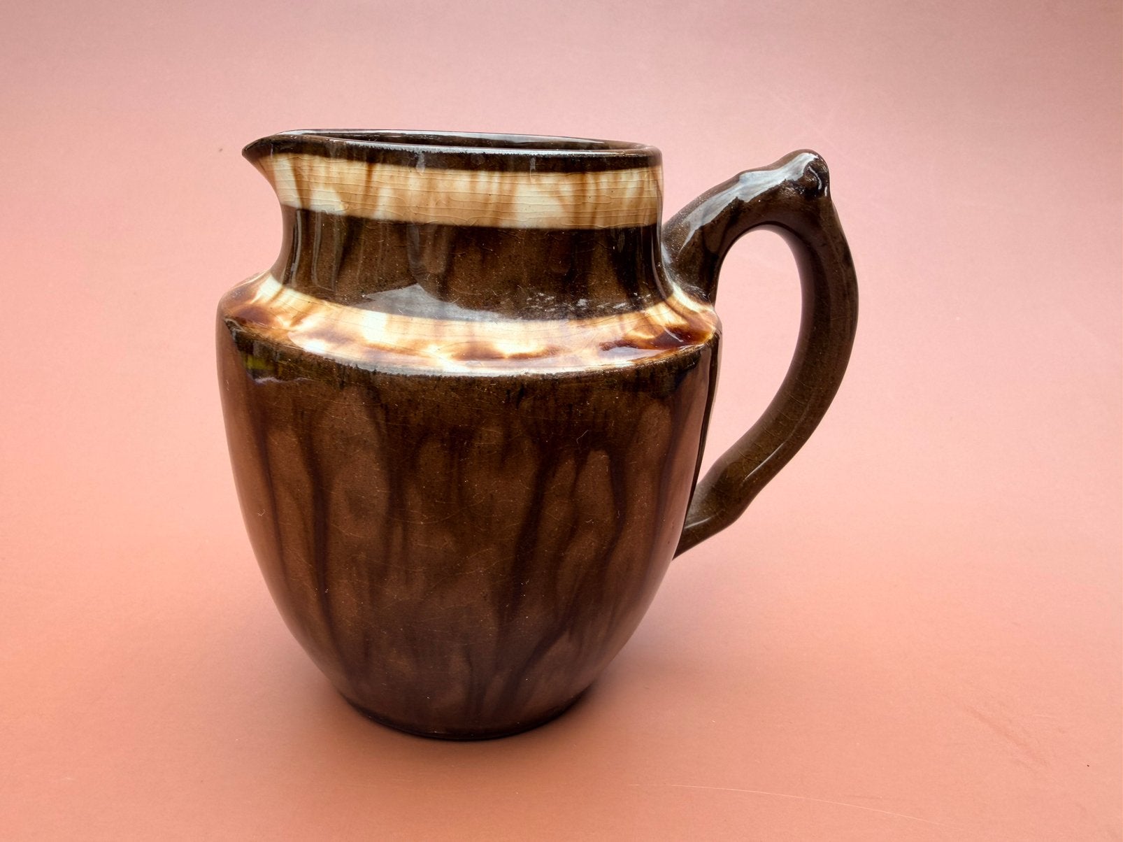 Vintage keramisch melkkannetje – Bruin druipglazuur, Antiek en Kunst, Antiek | Keramiek en Aardewerk, Ophalen of Verzenden