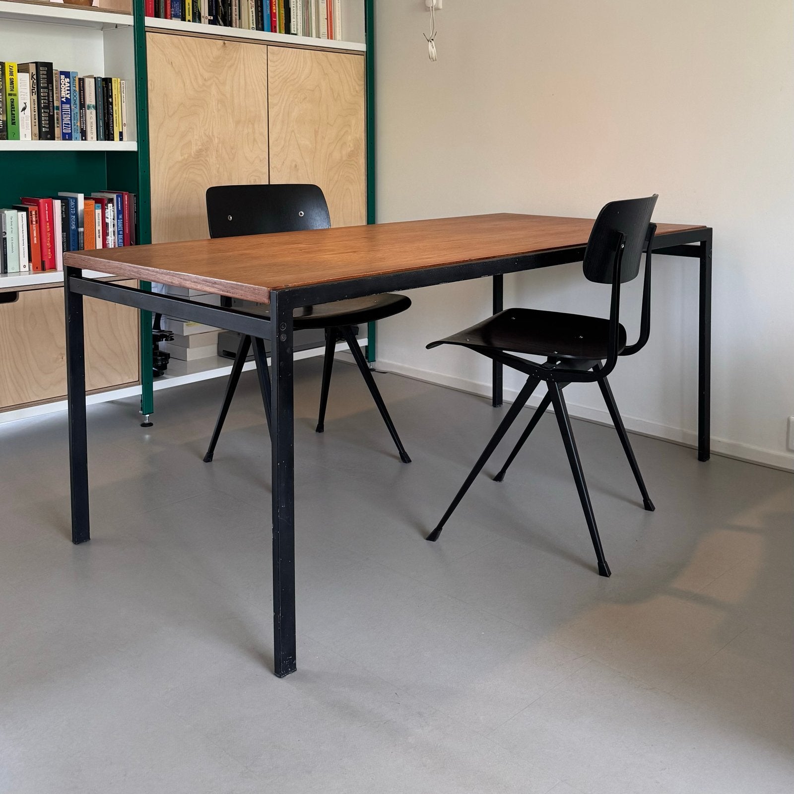Pastoe Cees Braakman Japanse Serie tafel, Gebruikt, 50 tot 100 cm, 150 tot 200 cm, Vier personen