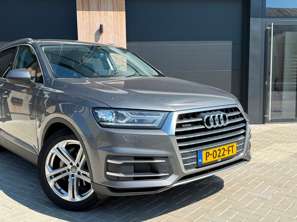 Audi Q7 3.0 TDI (bj2016) XENON|CAMERA|ELEK TREKHAAK, Auto's, Audi, Automaat, Gebruikt, 241 €/maand, Leder
