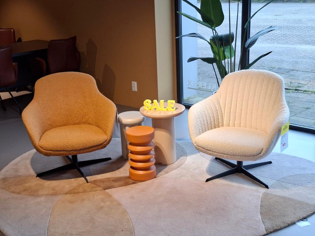 Showroommodel Draaifauteuil MIstretta/ lugo, Ophalen, Nieuw, Stof