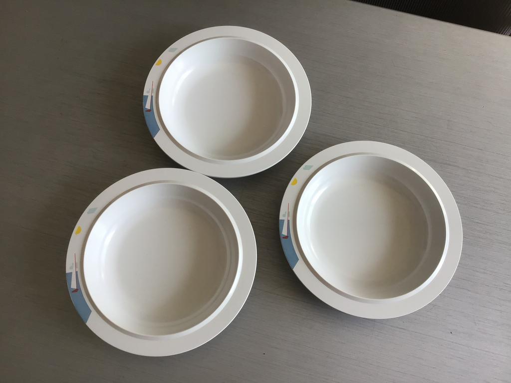 3x Rosti Mepal bord D195 Koen de Winter zeilboot; 19 cm; €10, Ophalen of Verzenden, Nieuw