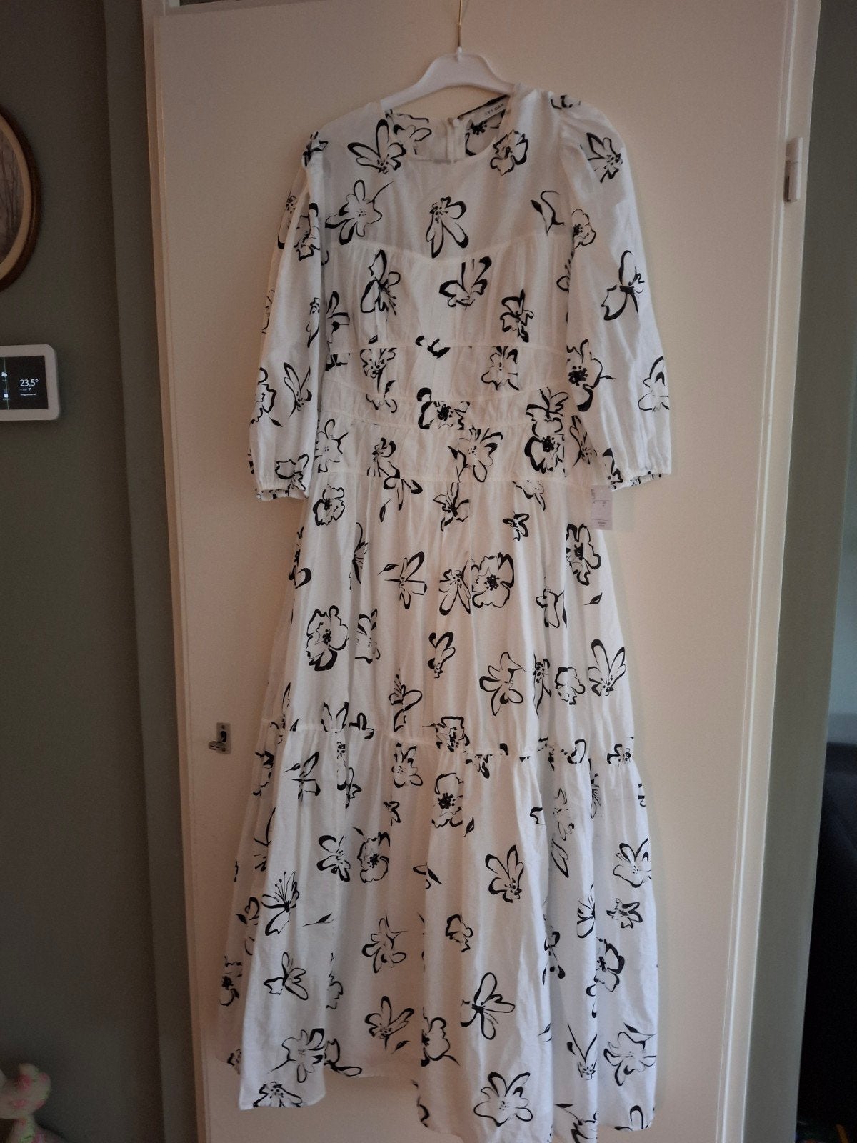 Nieuwe Ivy Oak Jurk met Bloemenprint - Maat 40, Maat 38/40 (M), Ivy Oak, Wit, Nieuw