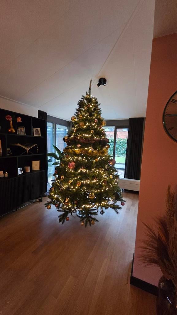 Kunst Kerstboom van 260 cm. 1 keer opgezet, dus als nieuw, Ophalen
