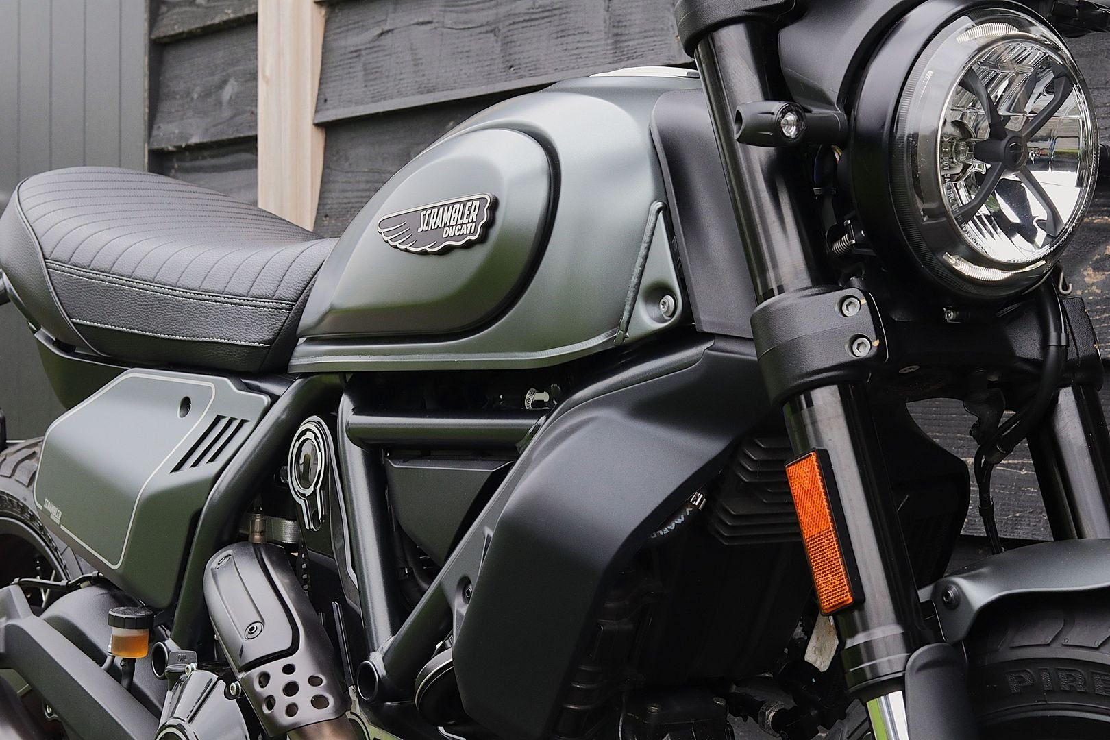DUCATI SCRAMBLER NIGHTSHIFT (bj 2021), DUCATI, 2 cilinders, Bedrijf, Onbekend