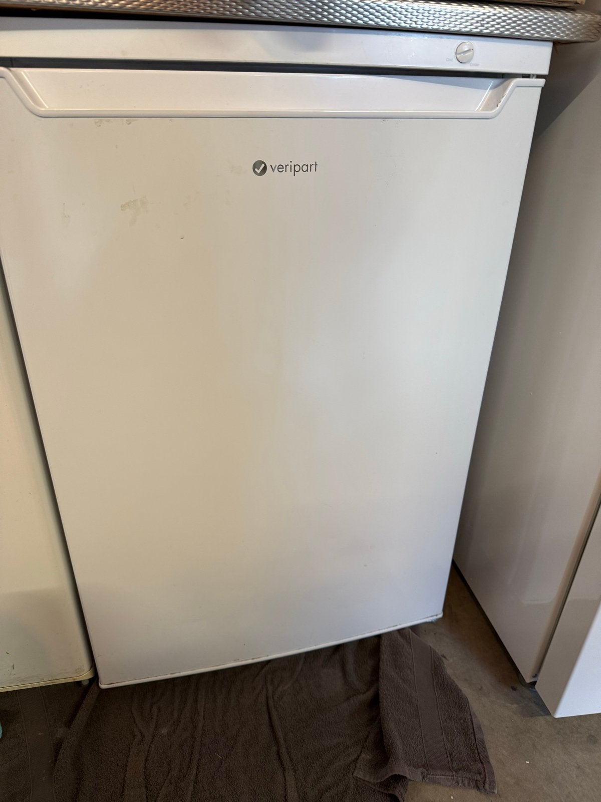 Veripart vriezer - 4 jaar oud, zuinig en netjes, Gebruikt, Minder dan 60 cm, Energieklasse A of zuiniger, Vrijstaand