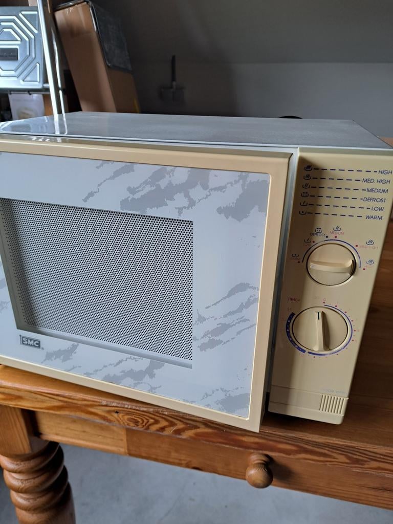 Magnetron, Witgoed en Apparatuur, Magnetrons, Ophalen