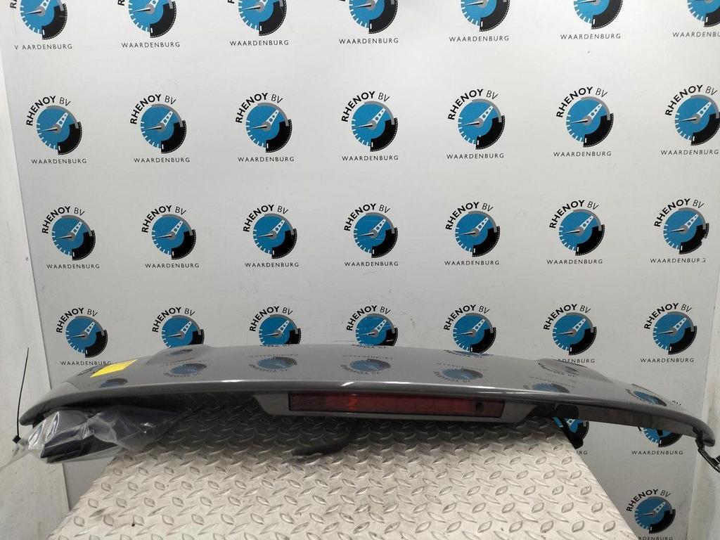 RENAULT CLIO 0.9 TCe Dynamique  SPOILER ACHTER 2015, Auto-onderdelen, Gebruikt, Achterklep, Ophalen of Verzenden, Stiba lid