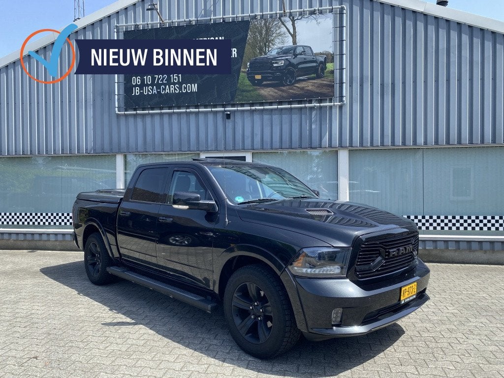 Dodge Ram Black Edition Lage bijtelling Margé (bj 2015), Auto's, Bestelauto's, Automaat, Euro 5, Gebruikt, 8 cilinders