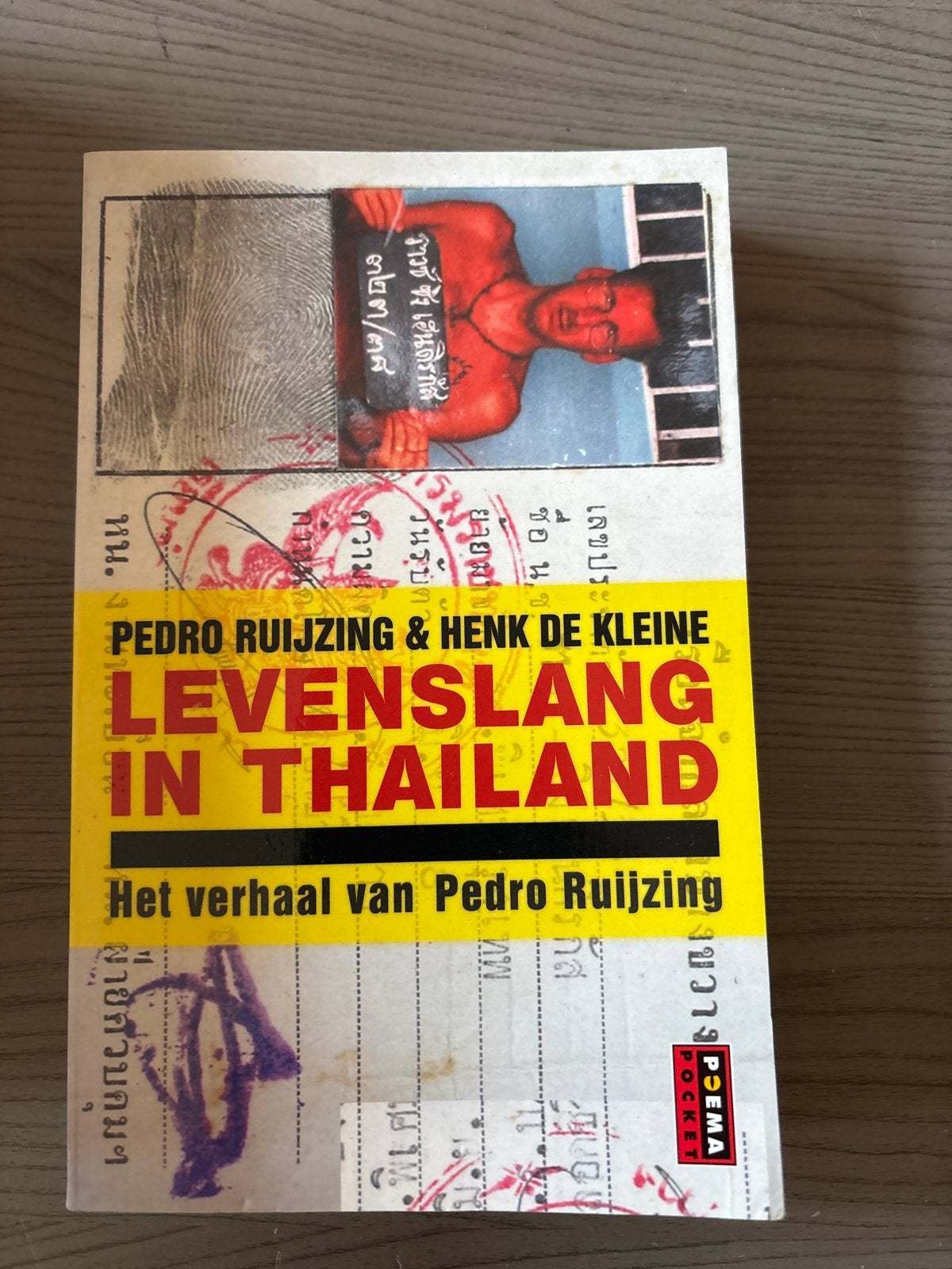 Levenslang in Thailand - Het verhaal van Pedro Ruijzing, Boeken, Ophalen of Verzenden, Gelezen, Overige