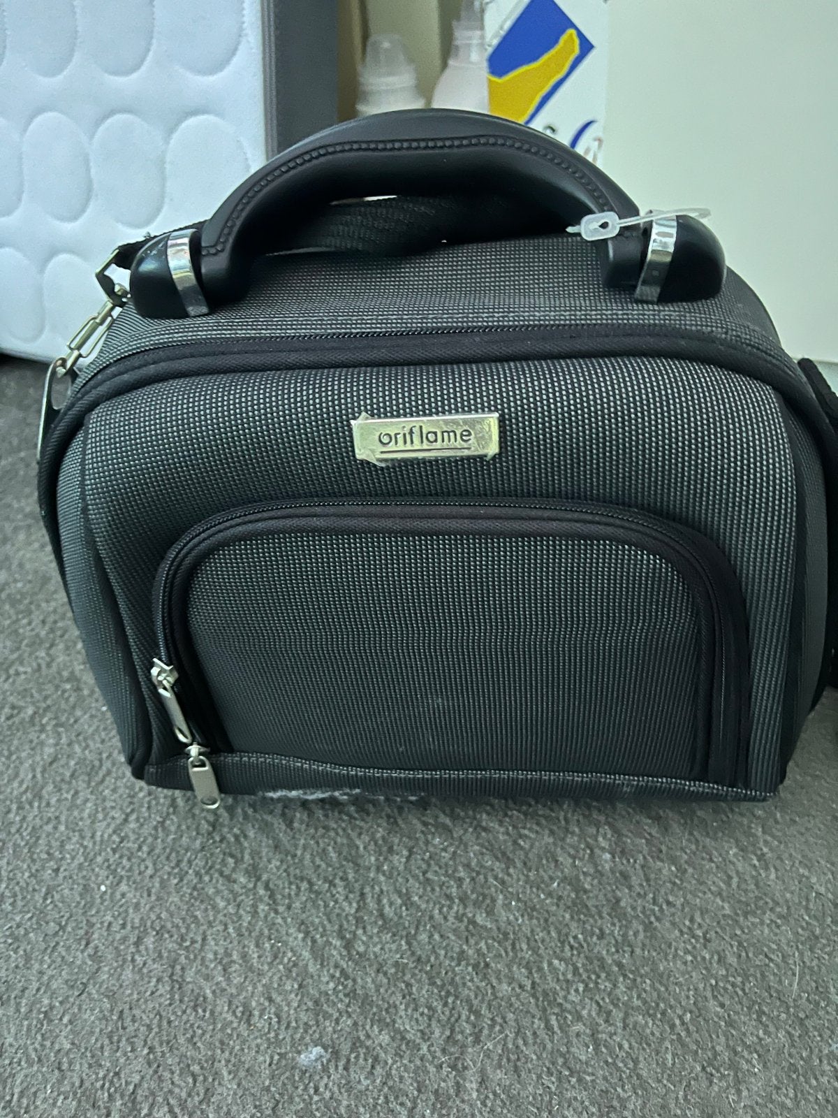 Oriflame make-up tasje/beautycase - Zwart, Ophalen of Verzenden, Nieuw, Zwart, Softcase