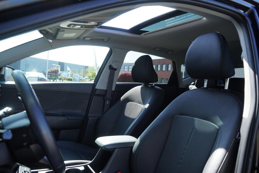 Hyundai Kona 1.6 GDI HEV Premium Sky FULL OPTION|Pano|BOSE|S, Auto's, Hyundai, Euro 6, 2 kWh, Zwart, Bedrijf