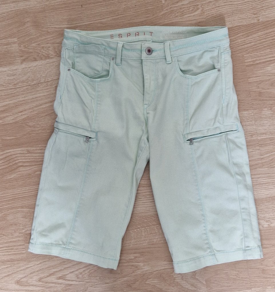 Mintgroene Esprit short van stevige jeansstof, maat 36, Kort, Ophalen of Verzenden, Zo goed als nieuw, Maat 36 (S)