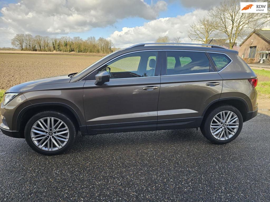 Seat Ateca 1.4 EcoTSI Xcellence AUTOMAAT, Auto's, Seat, Gebruikt, 4 cilinders, Origineel Nederlands, 1600 kg