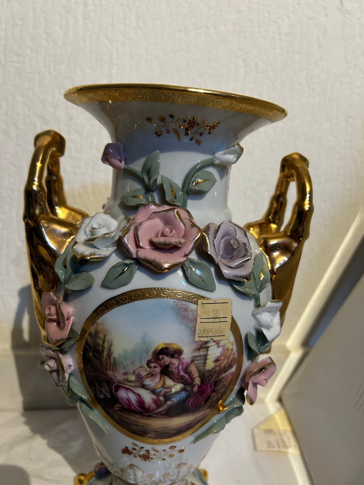 Bavarian Porseleinen Vaas met Handgeschilderde Scène en Roze, Ophalen of Verzenden