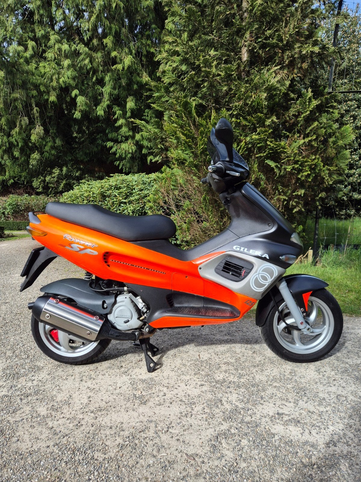 Gilera Runner 180cc A1 DD Fluo Rosso, Ophalen, Overige modellen, Zo goed als nieuw