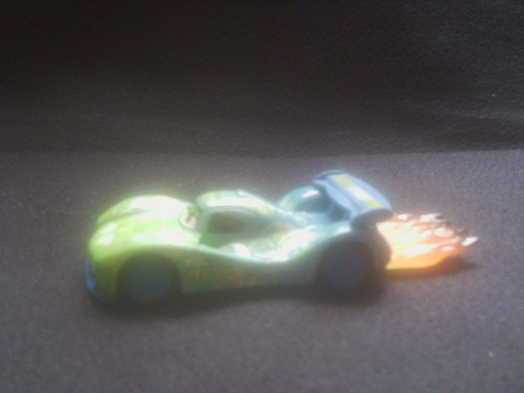 Disney Cars 2 Auto's     Carla Veloso met Vlammen (Zeldzaam), Ophalen of Verzenden, Zo goed als nieuw
