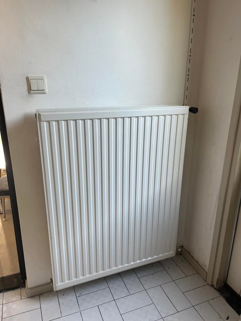 Radiator 100x80 cm, Doe-het-zelf en Verbouw, Verwarming en Radiatoren, Ophalen, 30 tot 80 cm, Radiator, Zo goed als nieuw