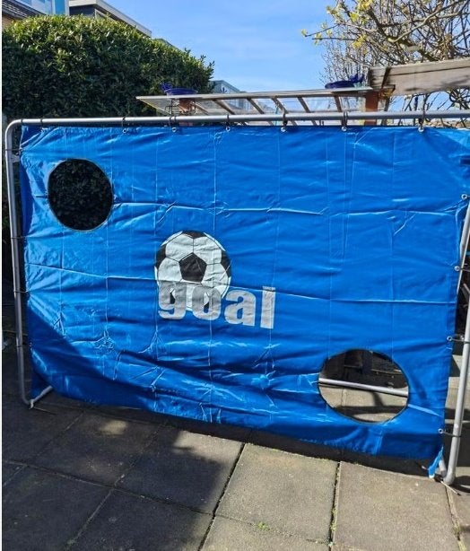 Voetbal doel met gaten om te schieten, Ophalen, Overige