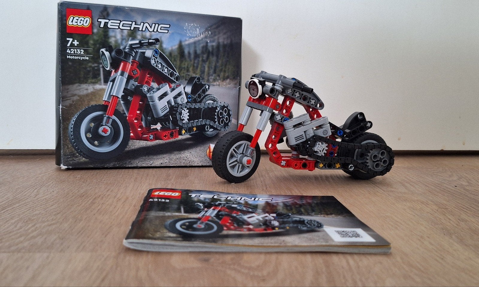 LEGO Technic Motorfiets 42132, Compleet, Lego, Ophalen of Verzenden, Zo goed als nieuw