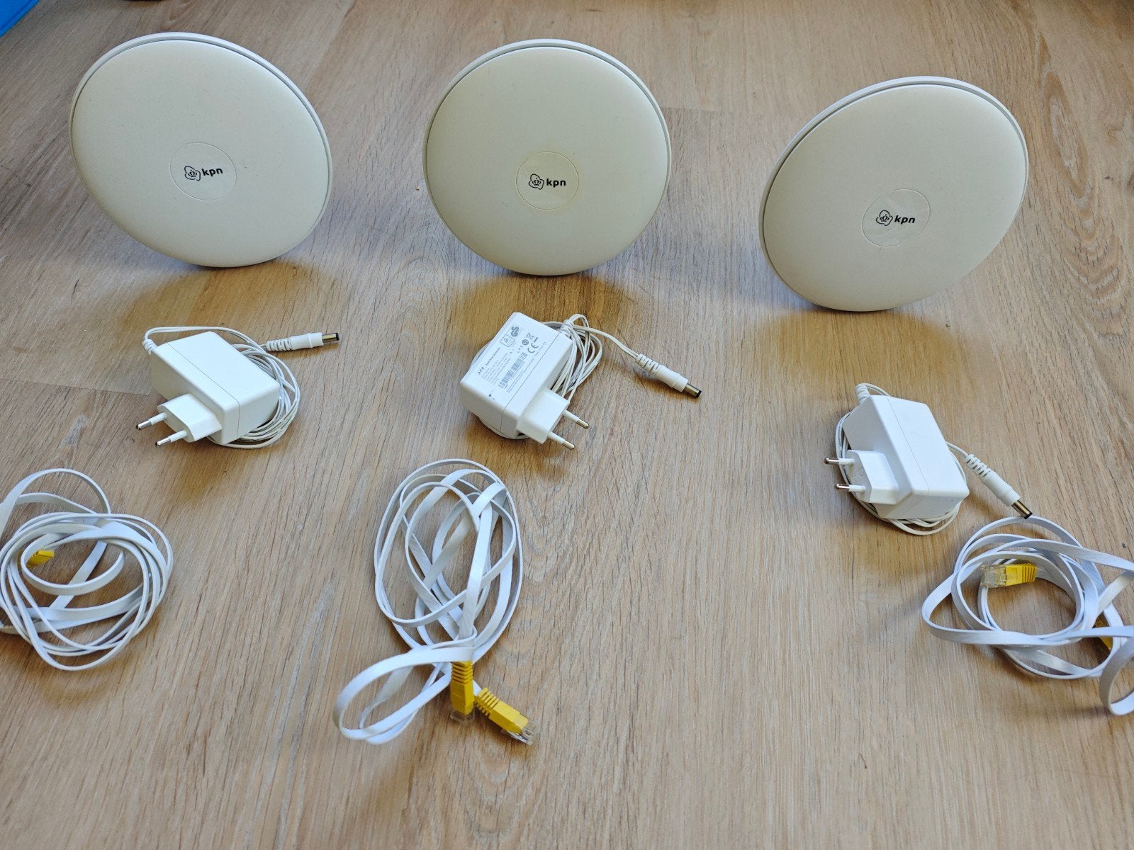 3x KPN (super) wifi., Ophalen of Verzenden, Zo goed als nieuw, KPN Super WiFi versterker