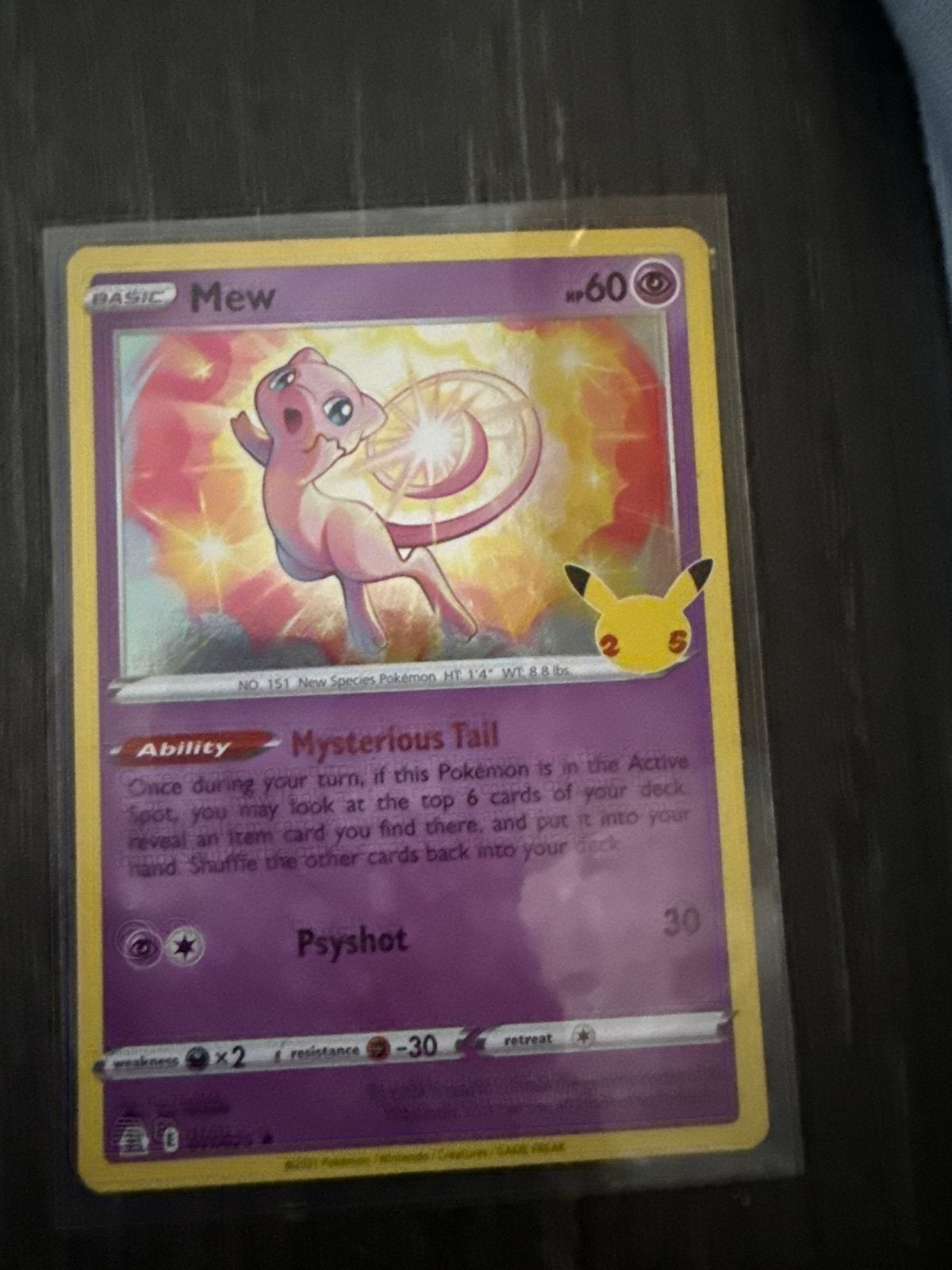 Mew Pokémon kaart Celebrations 011/025 Holo Foil, Ophalen of Verzenden, Zo goed als nieuw, Losse kaart, Foil