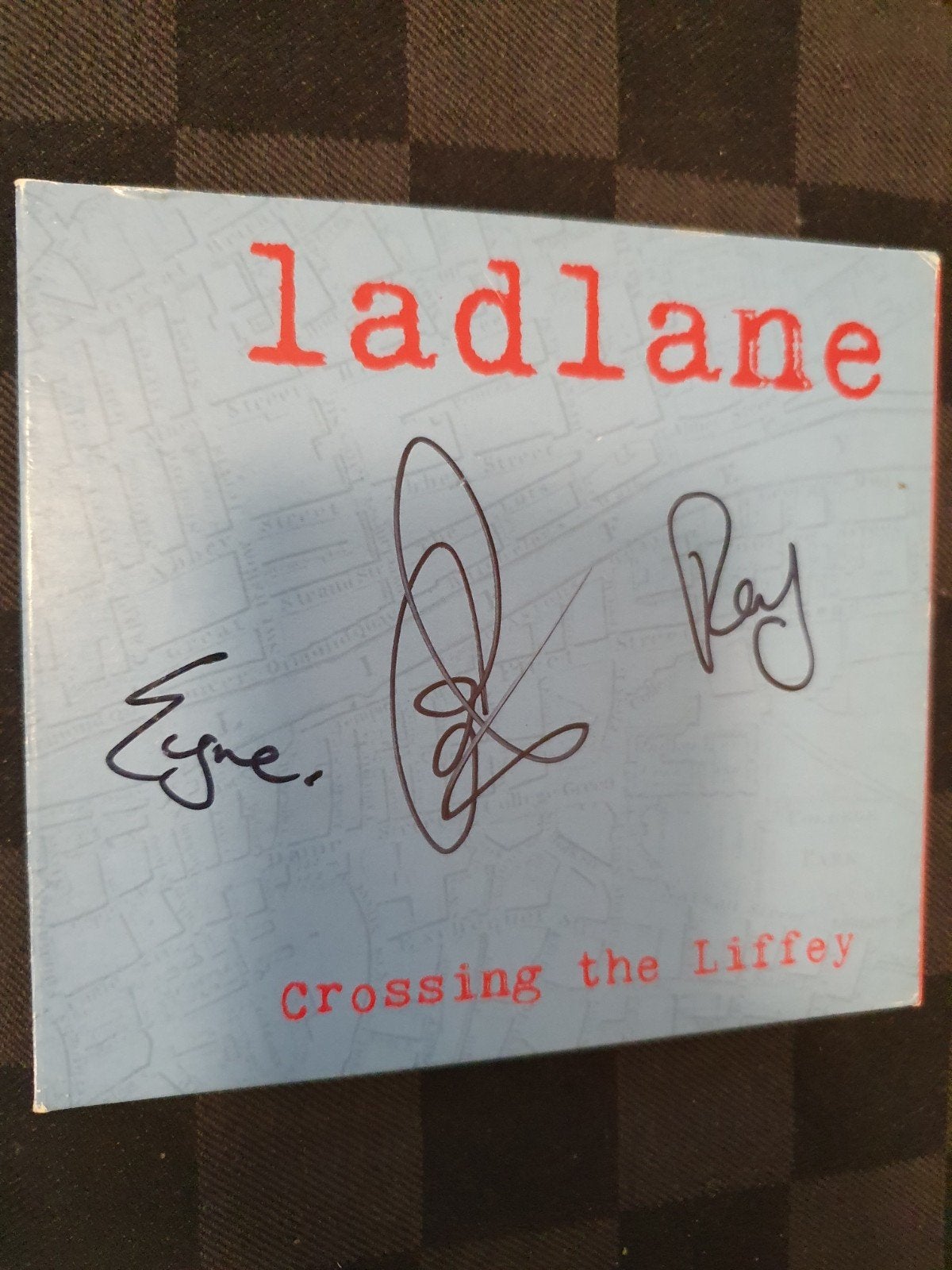 ladlane crossing the liffey digipack gesigneerd !, Verzenden