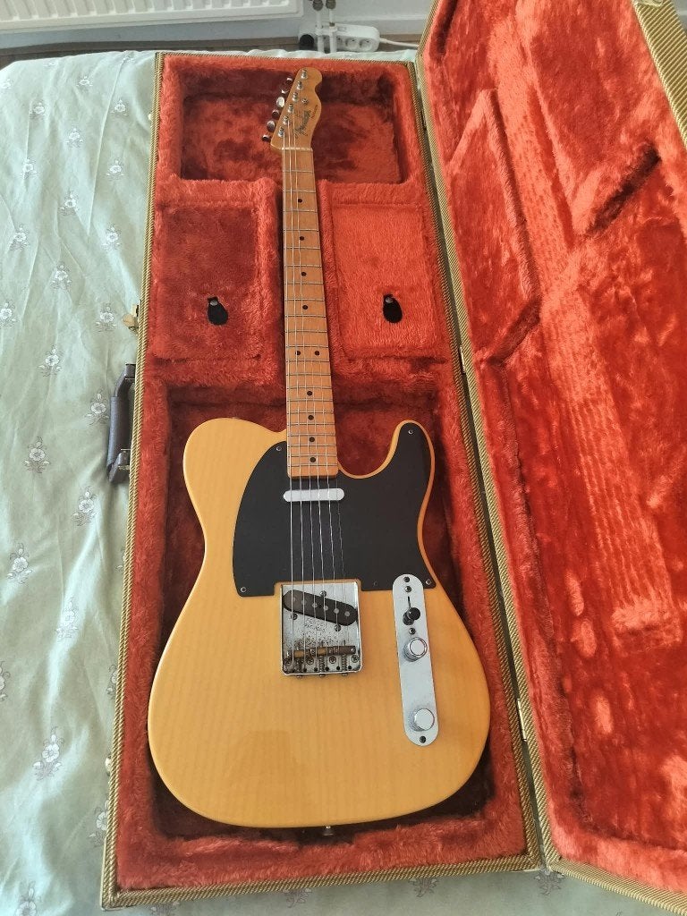 Fender Telecaster Baya MZ9549421 + bijpassende koffer, Muziek en Instrumenten, Ophalen of Verzenden, Zo goed als nieuw, Elektrische gitaar