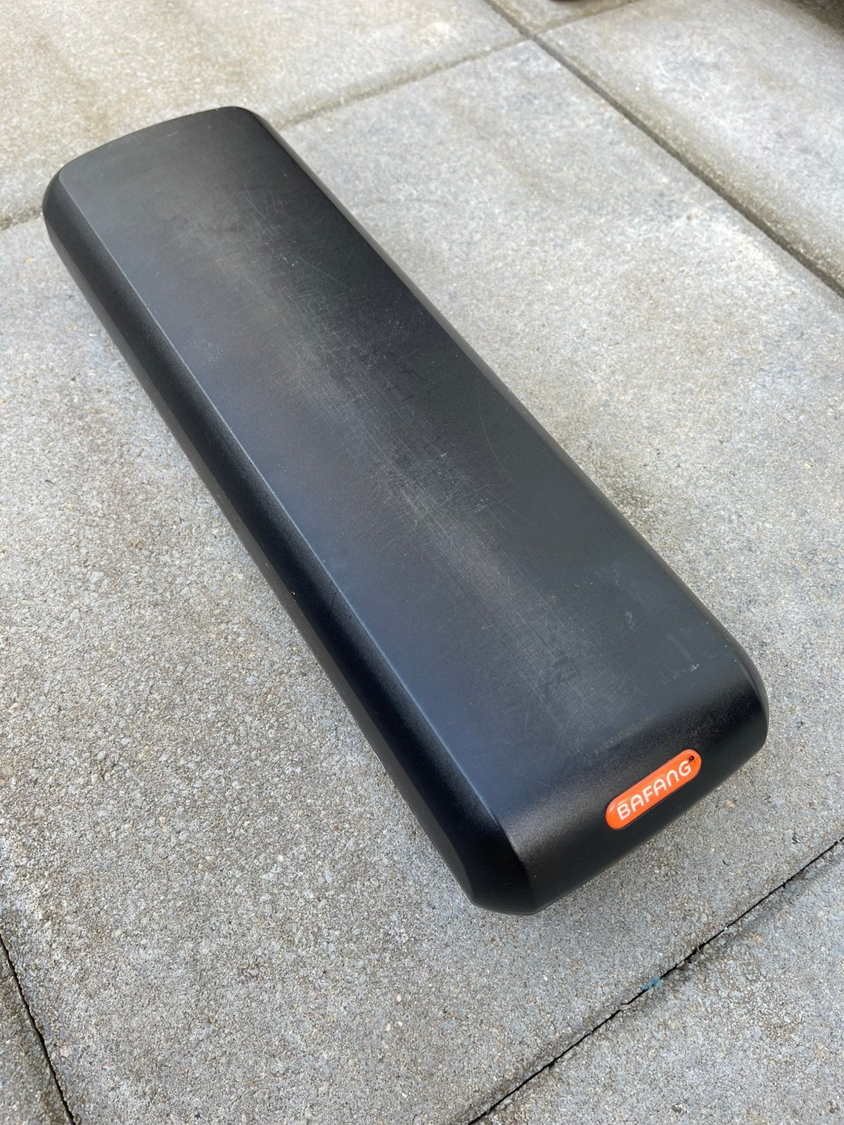 Bafang accu 560Wh BTC01.560.UC + oplader -goed werkend, Fietsen en Brommers, Gebruikt