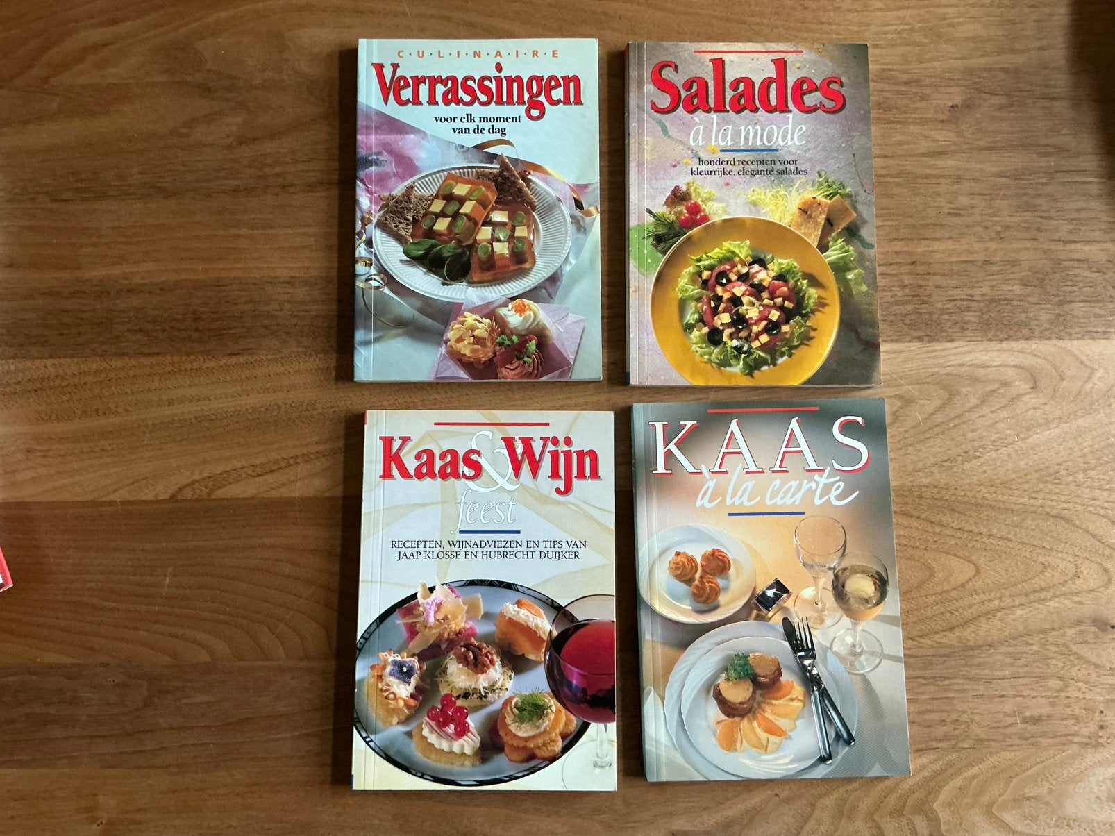 Kookboekjes Nederlands Zuivelbureau - o.a. Kaas & wijn, Ophalen of Verzenden, Zo goed als nieuw