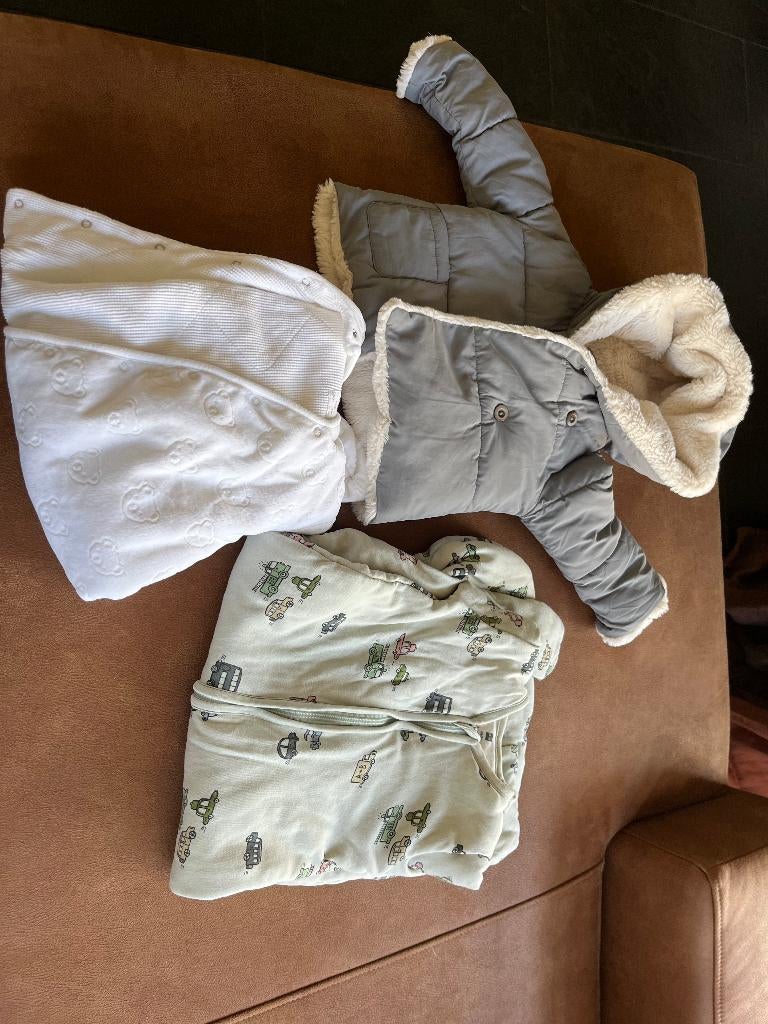 kleding pakket baby maat  68-80, Kinderen en Baby's, Babykleding | Maat 80, C&A, Ophalen of Verzenden, Zo goed als nieuw, Jasje