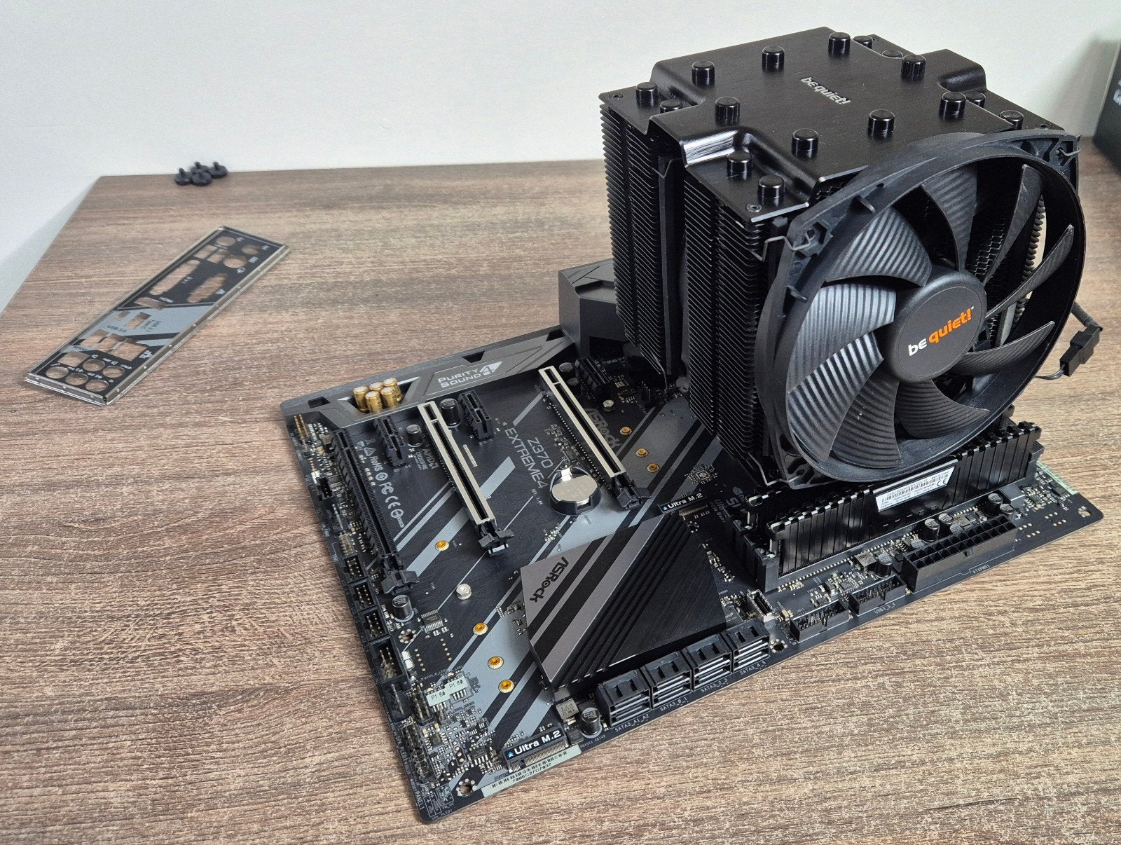 Intel i7 8700K - AsRock Z370 Extreme4 - 16GB DDR4 - DarkRock, Ophalen of Verzenden, Gebruikt, Intel, DDR4