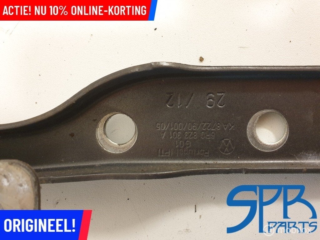 POLO 6R 6C LD7R LINKS SCHARNIER Motorkapscharnier 6R0823301A, Gebruikt, Volkswagen, Ophalen of Verzenden, Volkswagen
