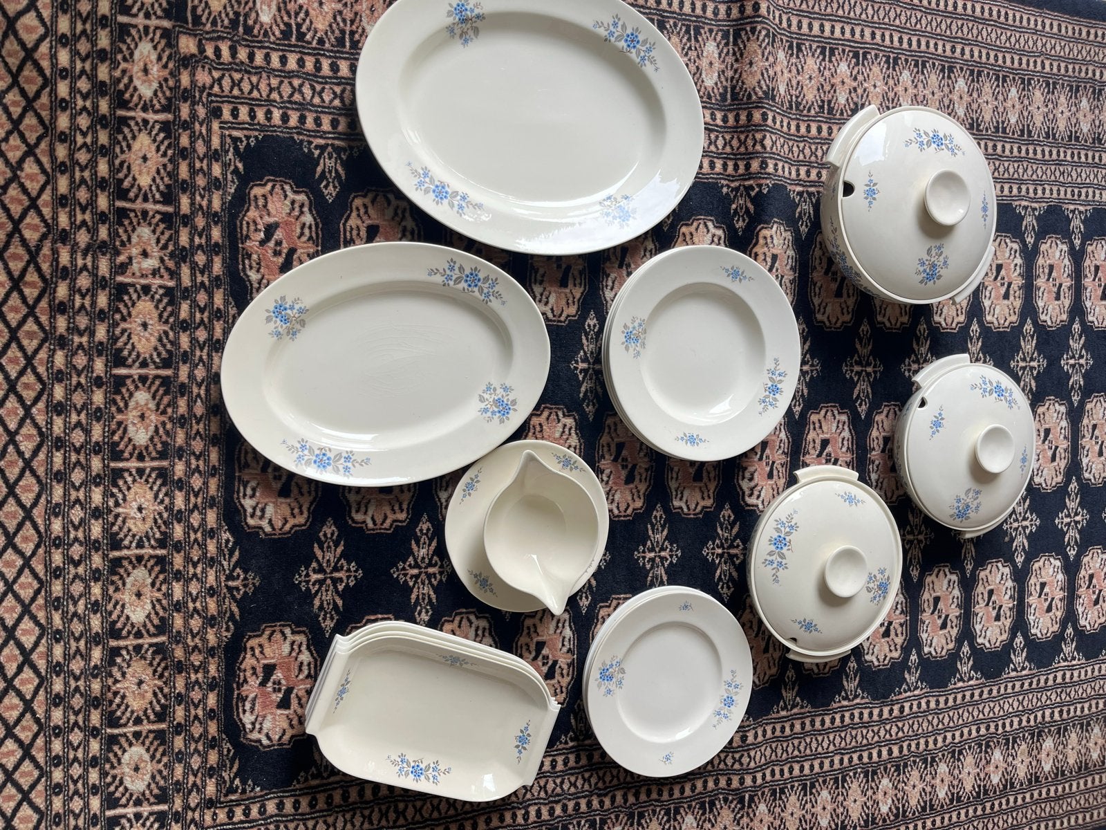 Petrus Regout 'Vergeet-me-nietje' Servies, Antiek en Kunst, Ophalen of Verzenden