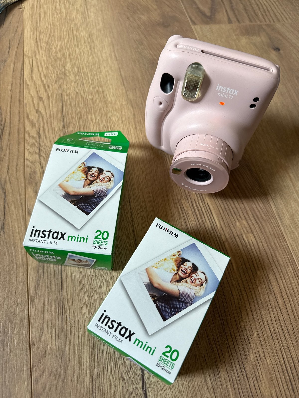 Instax Mini 11 Roze Instant Camera met 2x 20 vellen film, Ophalen, Compact, Zo goed als nieuw, Fuji