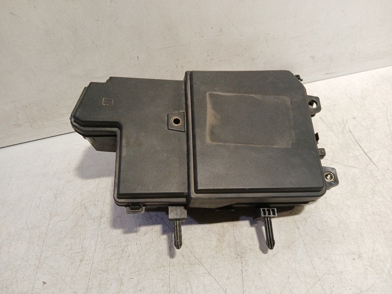 Zekeringkast Renault Scénic, Onderdelen@venauto.nl, Van der Ven Autorecycling B.V., Gebruikt, Ettenseweg 76, 4706 PB Roosendaal, The Netherlands