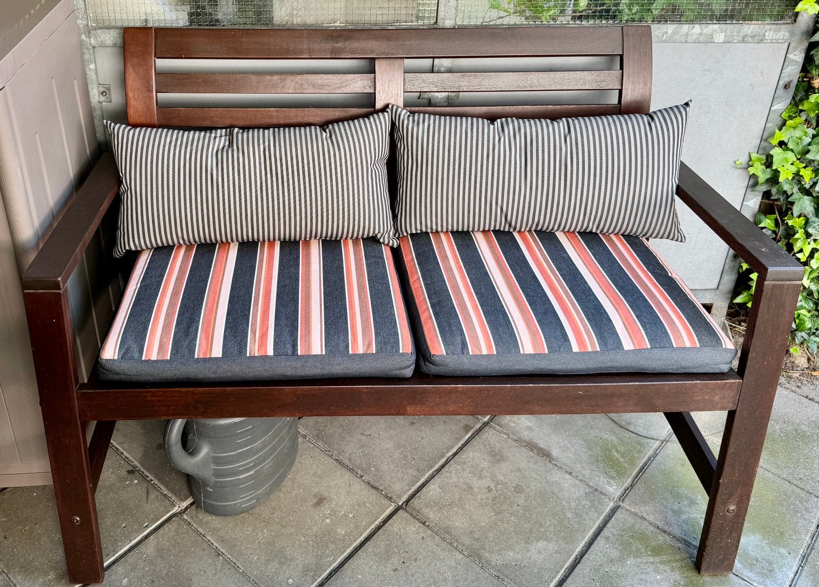 Applaro tuinbank met kussens en potje lazuur, nette staat, Tuin en Terras, Ophalen, Gebruikt, Hout