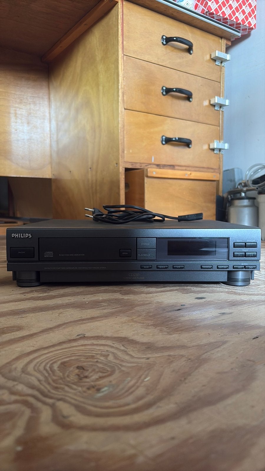 Philips CD230 - Gemodificeerd, Ophalen, Zo goed als nieuw, Philips