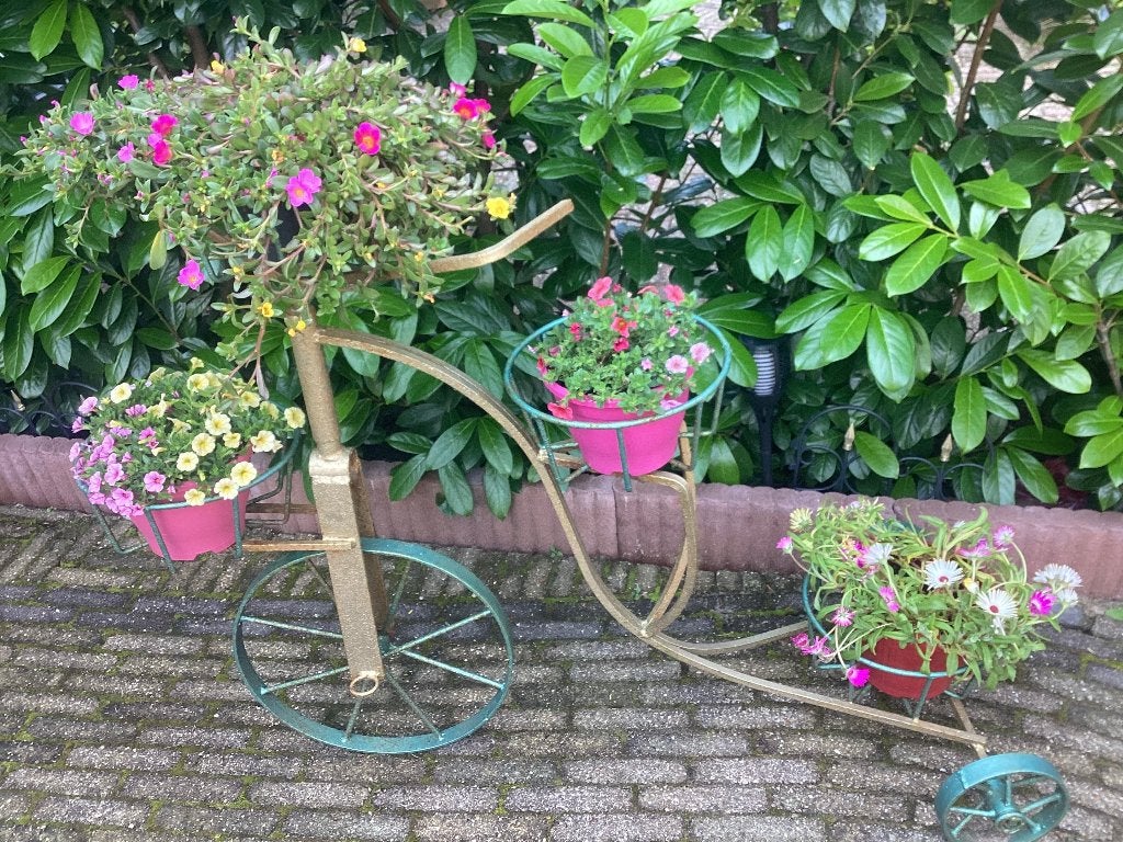 Grote metalen fiets met 4 plantenbakken, Tuin en Terras, Ophalen, 100 cm of meer, Zo goed als nieuw, Balkon