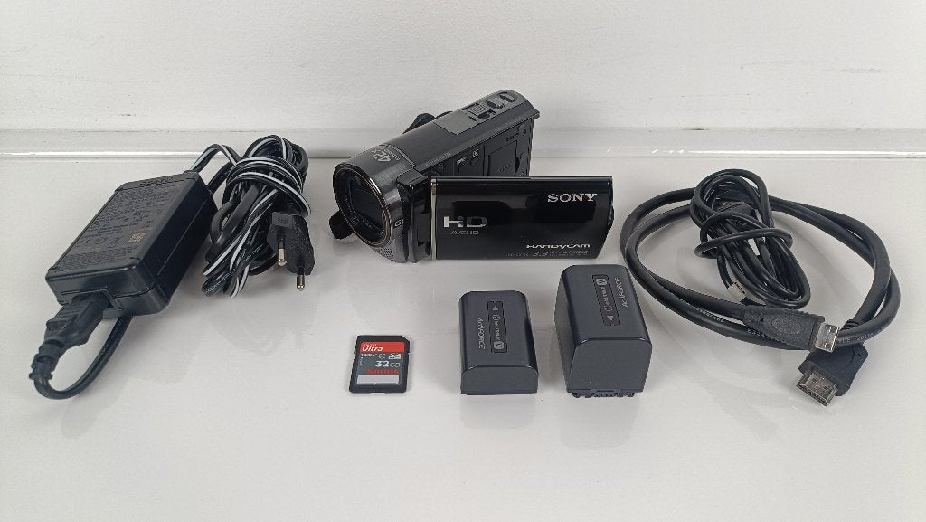 Sony Handycam HDR-CX130 + Extra's, Full HD, 20x of meer, Ophalen of Verzenden, Zo goed als nieuw