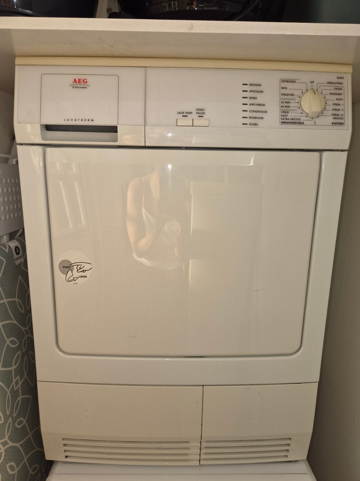 AEG Lavatherm Condensdroger - Werkt op 1 stand, Ophalen, 6 tot 8 kg, Gebruikt, 85 tot 90 cm