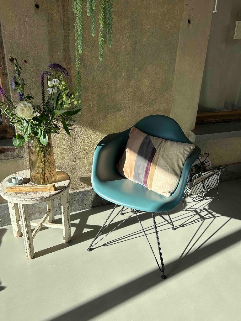 Originele Eames Plastic Armchair RE DAR Charles & Ray Eames, Huis en Inrichting, Ophalen, Kunststof, Zo goed als nieuw, Eén