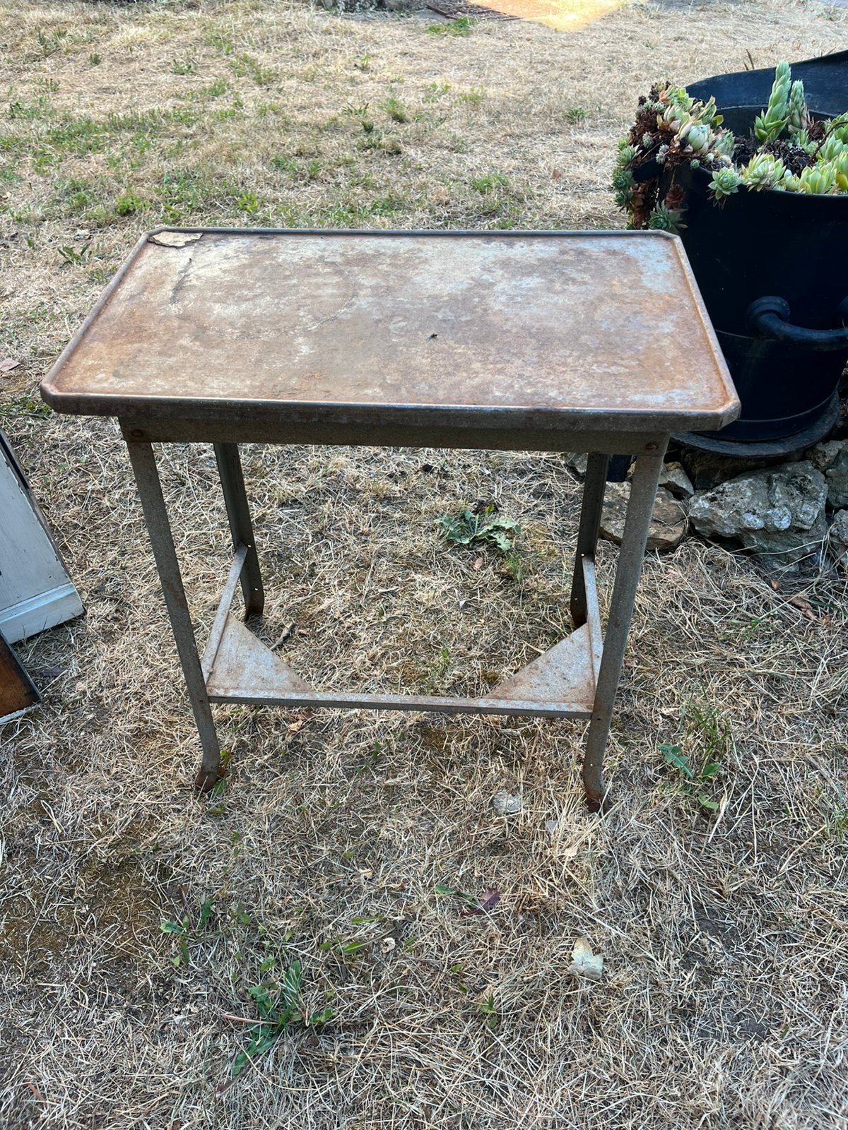 Klein ijzeren tafeltje, Ophalen, Gebruikt, Minder dan 70 cm