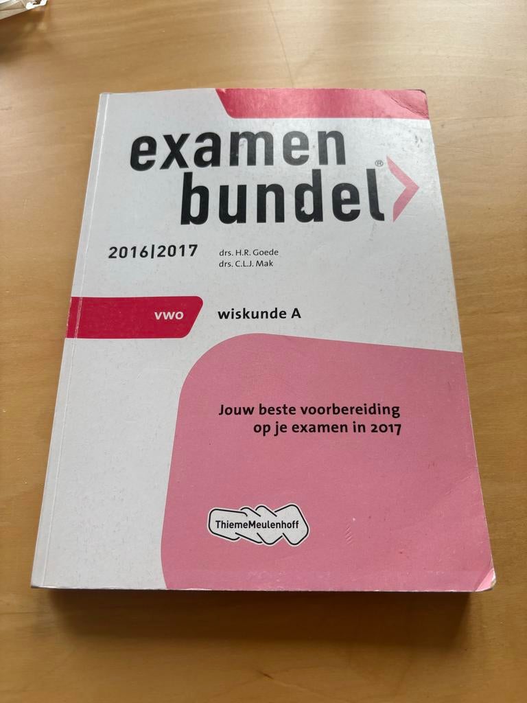 Examenbundel Wiskunde A VWO 2016-2017, Ophalen of Verzenden, Gelezen, VWO, Wiskunde A
