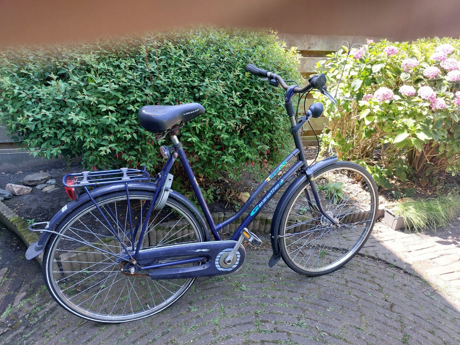 Gazelle damesfiets met gebruikerssporen, Ophalen, Gebruikt, Versnellingen, 56 cm of meer